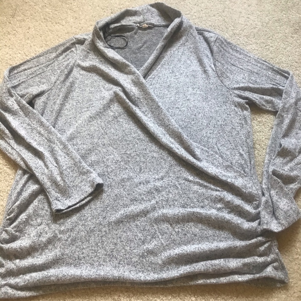 Super soft gray top